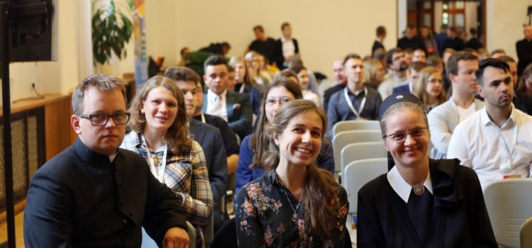 I Sesja Plenarna Synodu Młodych Diecezji Warszawsko-Praskiej