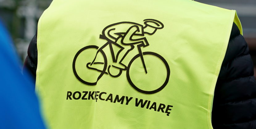 Pielgrzymka rowerowa z Warszawy do Ostrówka